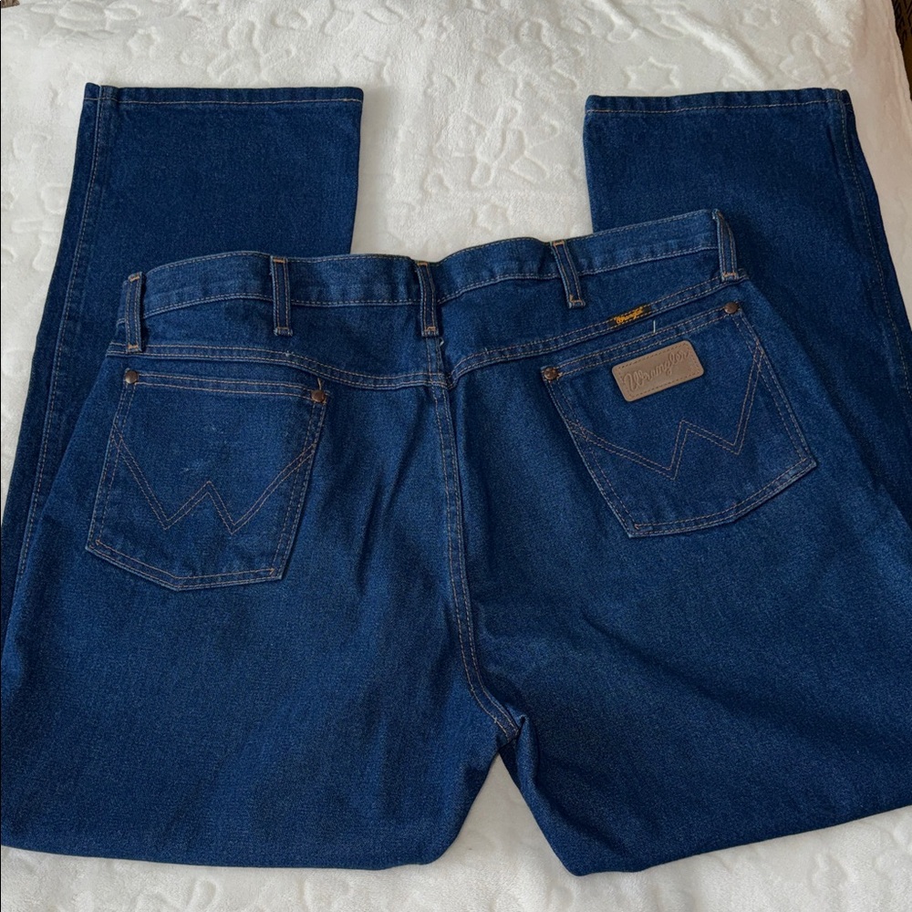 Men's Blue Wrangler Jeans 40x30 - Picture 3 of 6